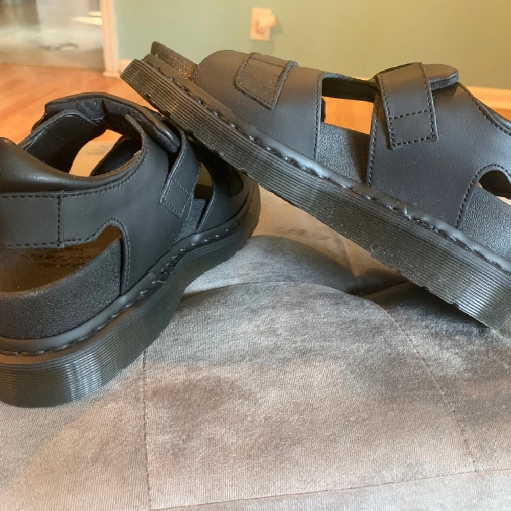 ⭐️SOLD Dr. Martens Kamilah Sandals Size 8 NIB - Picture 3 of 8